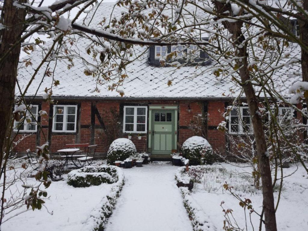 Ferienwohnung Im Denkmalgesch. Bauernhaus Von 1806 Nahe Lueneburg Thomasburg Екстериор снимка